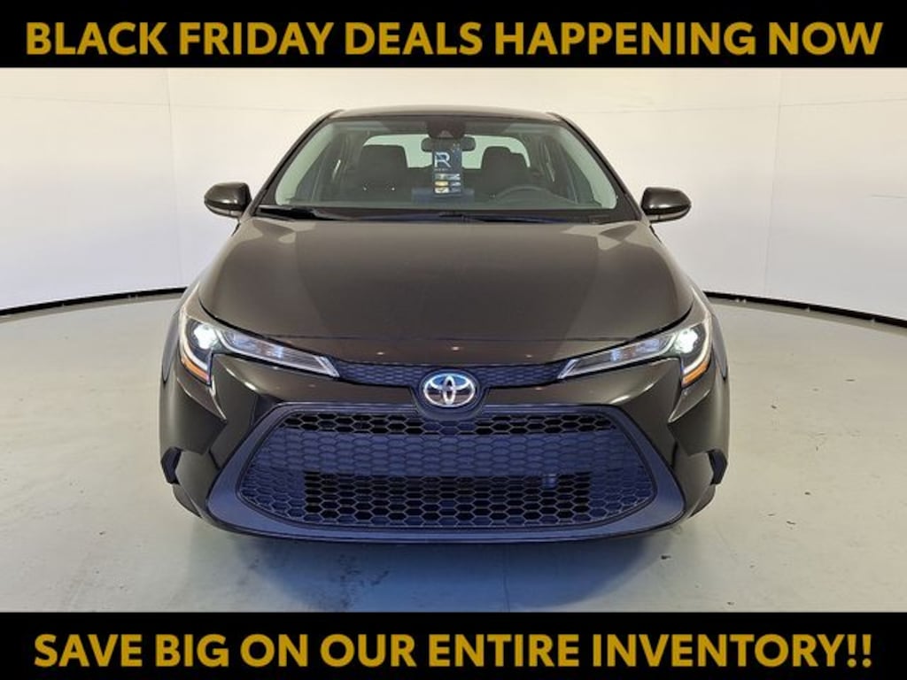 Used 2022 Toyota Corolla LE Sedan