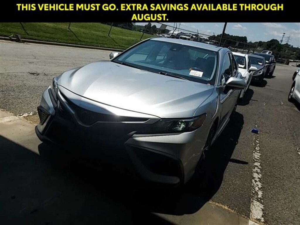 Used 2023 Toyota Camry SE Sedan