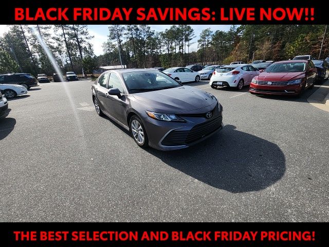 2024 Toyota Camry LE photo 2