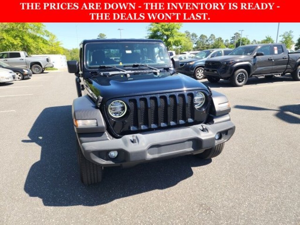 Used 2021 Jeep Wrangler Unlimited Sport SUV