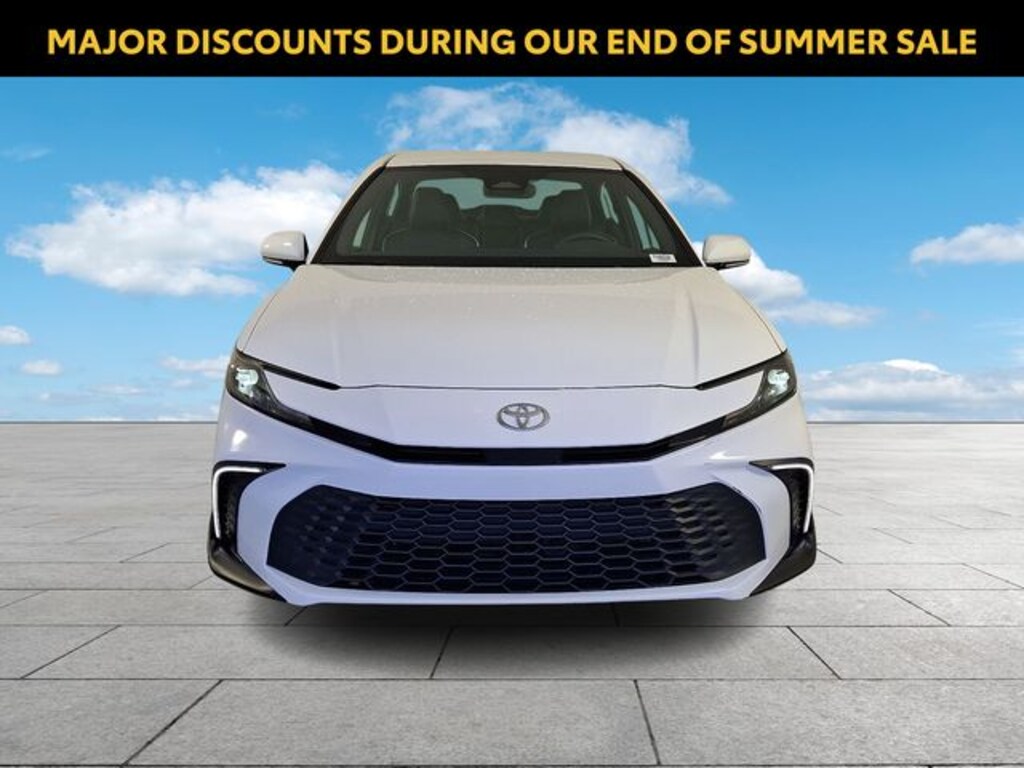 Used 2025 Toyota Camry SE Sedan