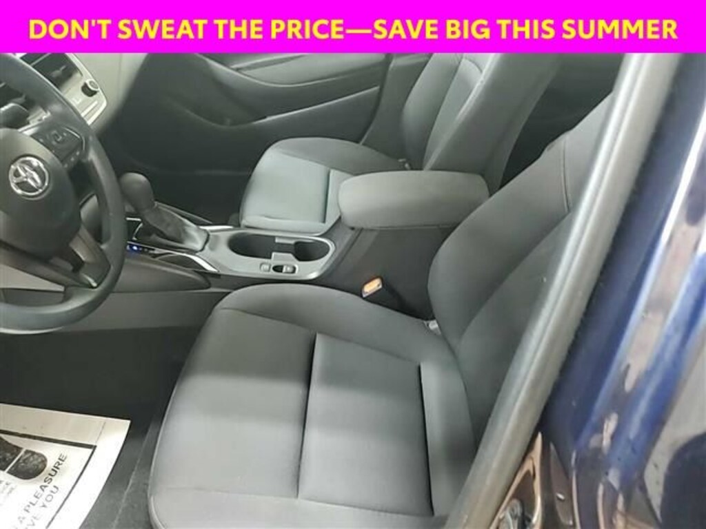 Used 2025 Toyota Corolla LE Sedan