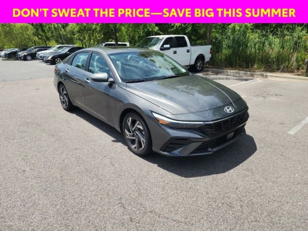 Used 2025 Hyundai Elantra Limited Sedan