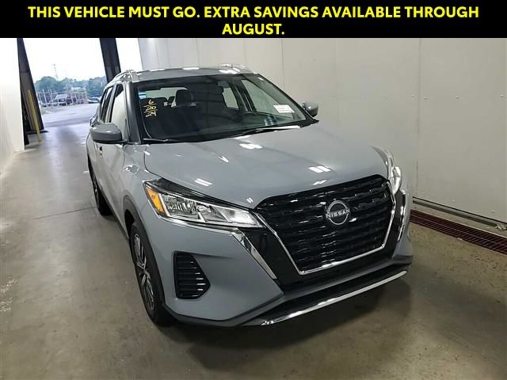 Used 2024 Nissan Kicks SV SUV