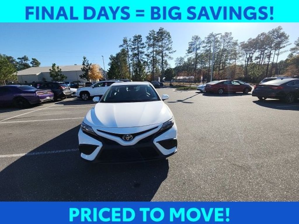 Used 2024 Toyota Camry SE Sedan