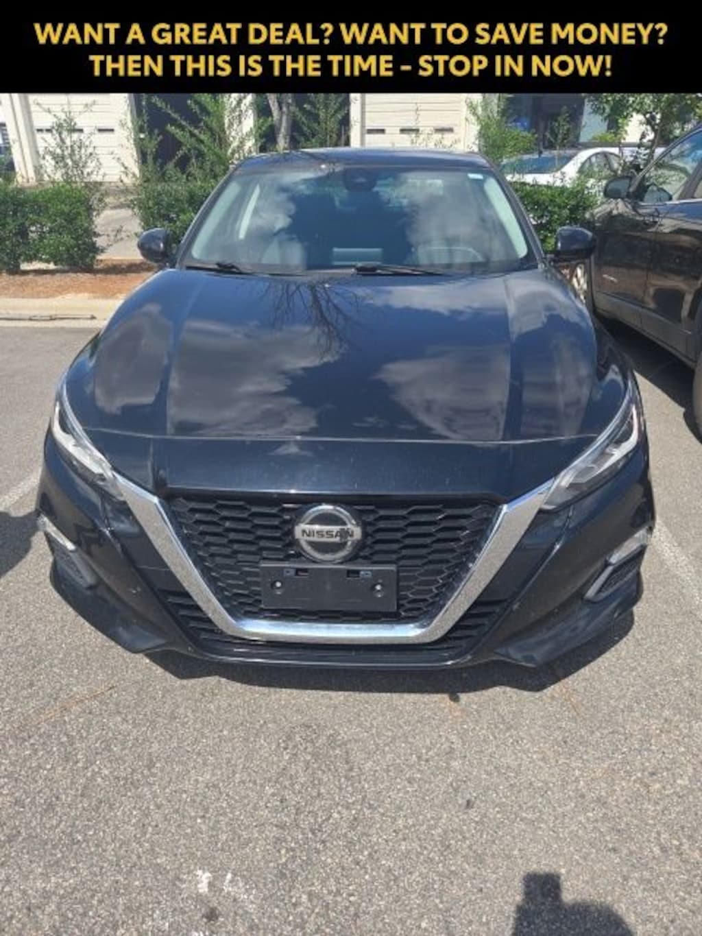 Used 2022 Nissan Altima 2.5 SV Sedan