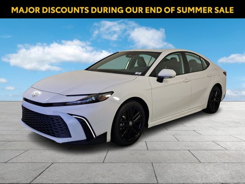 Used 2025 Toyota Camry SE Sedan
