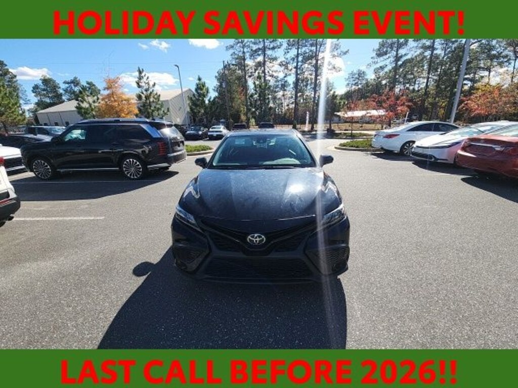 Used 2023 Toyota Camry SE Sedan