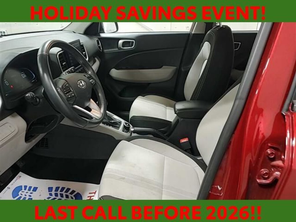 Used 2024 Hyundai Venue SEL SUV