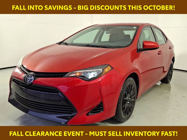 2018 Toyota Corolla LE photo 2