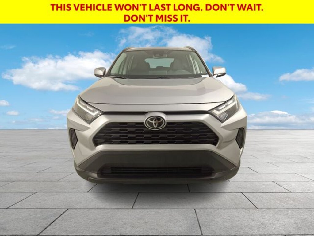 Used 2025 Toyota RAV4 XLE SUV