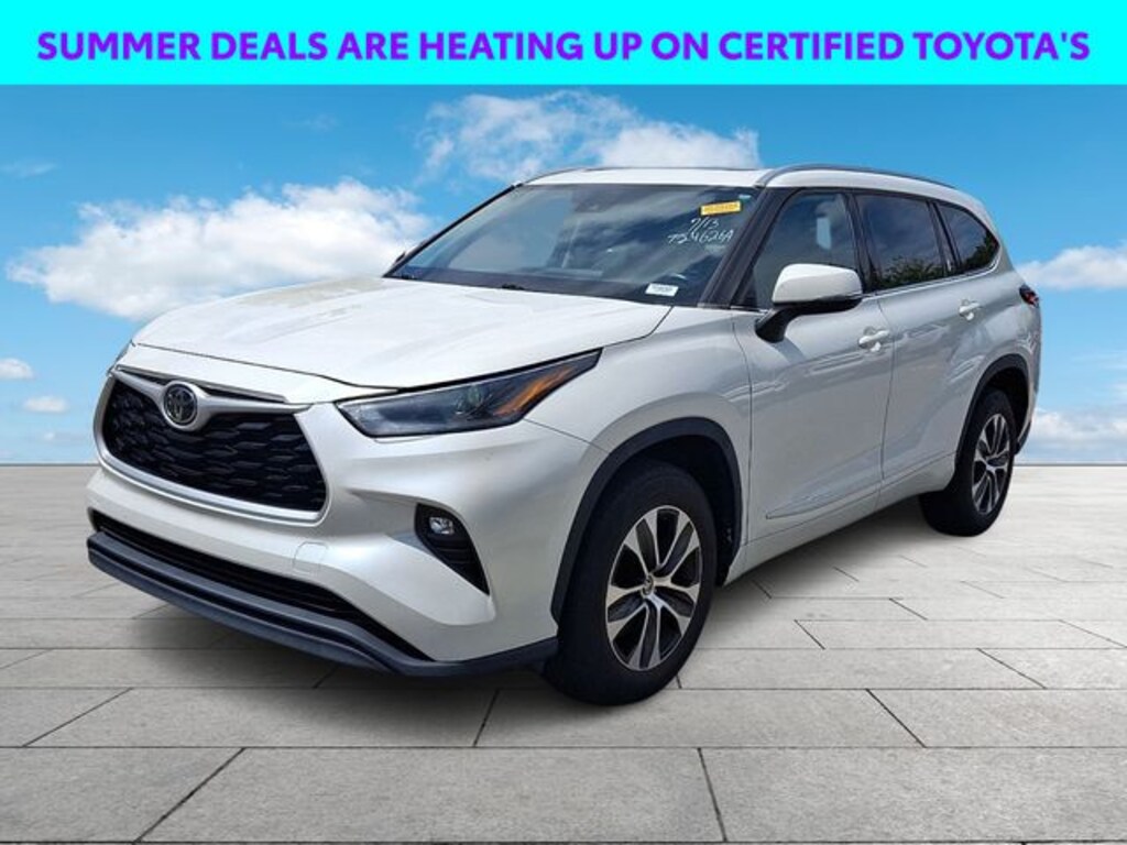 Used 2021 Toyota Highlander XLE SUV