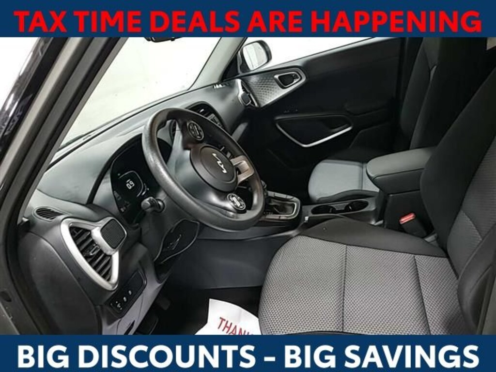 Used 2024 Kia Soul LX Hatchback