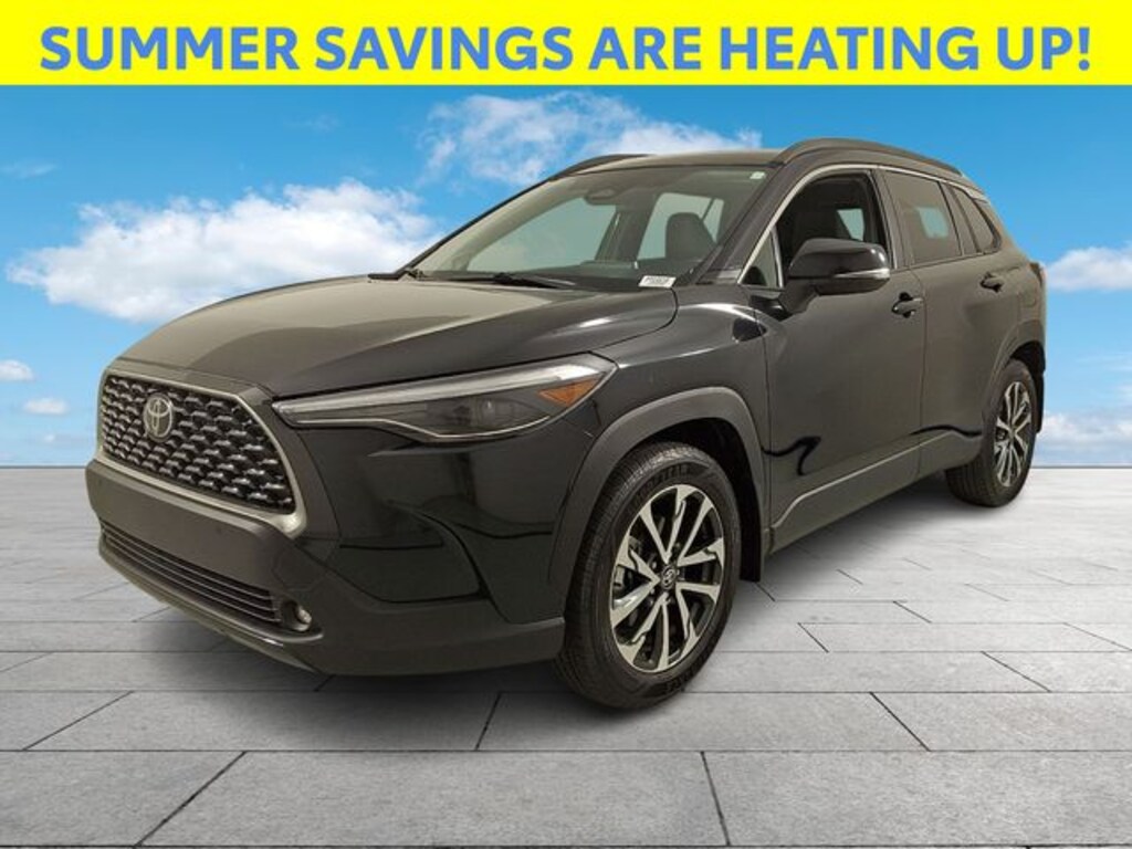 Used 2025 Toyota Corolla Cross XLE SUV