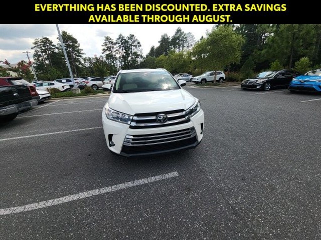 Used 2019 Toyota Highlander Limited V6 SUV