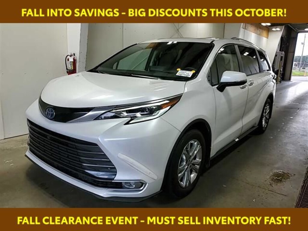 Used 2024 Toyota Sienna Platinum 7 Passenger Van Passenger Van