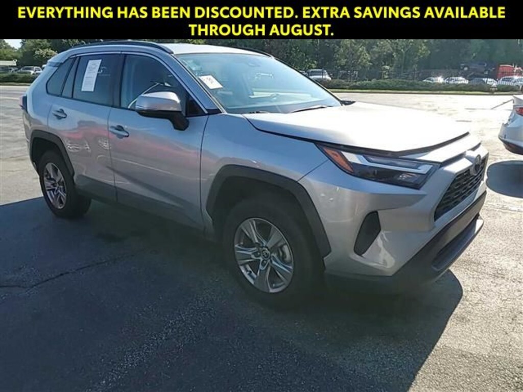 Used 2025 Toyota RAV4 XLE SUV