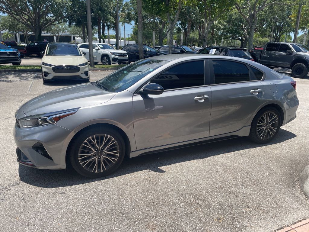 2023 Kia Forte GT-Line AT's photo
