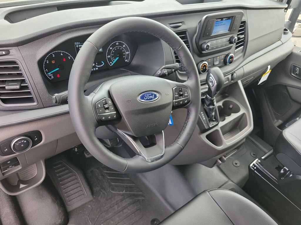 2025 Ford Transit Van Base - Photo 23