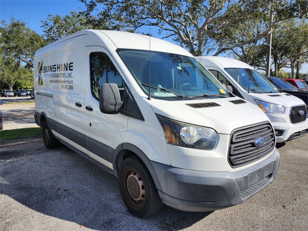 2018 Ford Transit photo 3