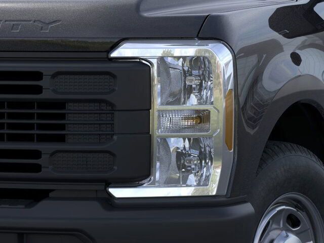 2025 Ford F-250 Super Duty XL - Photo 18