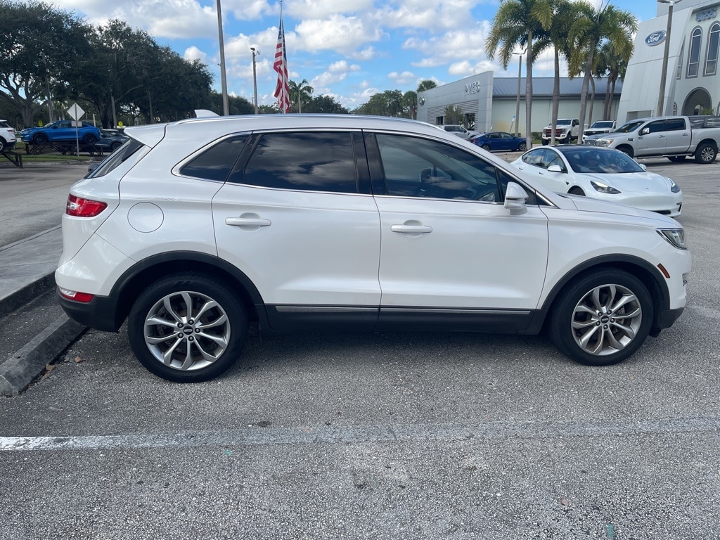 2017 Lincoln MKC Select photo 4