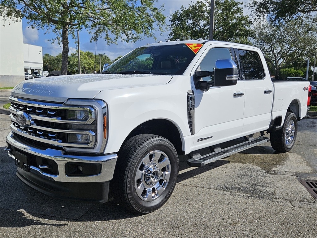 Used 2024 Ford F-250 Super Duty Lariat with VIN 1FT8W2BT8REC77578 for sale in Pembroke Pines, FL