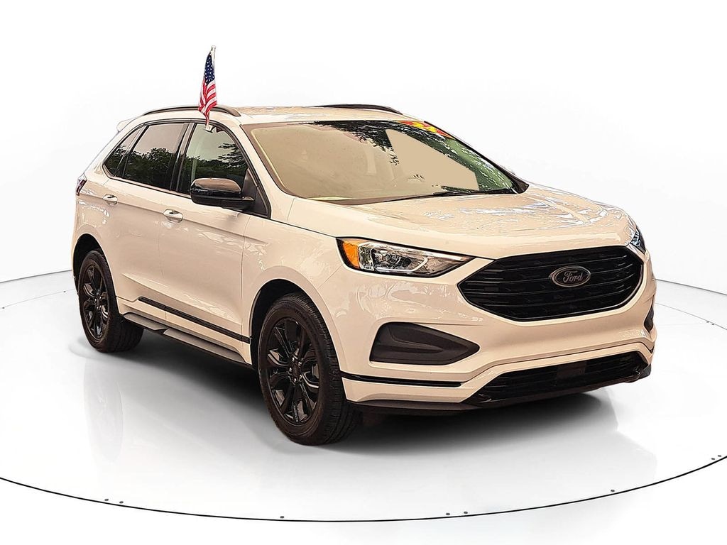 Certified 2024 Ford Edge SE SUV
