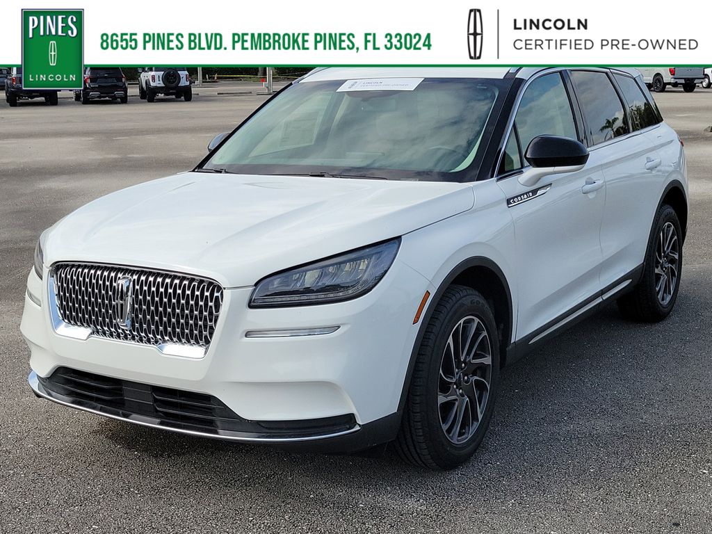 2020 Lincoln Corsair Base