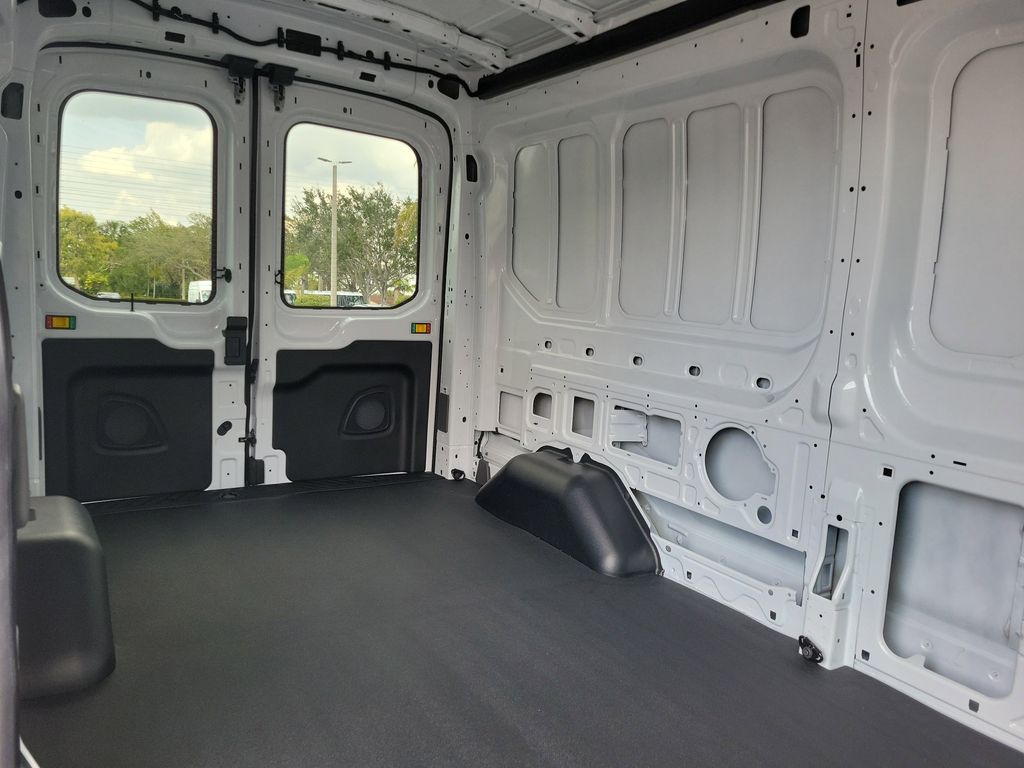 2025 Ford Transit Van Base - Photo 15