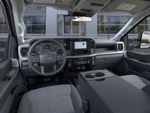 2025 Ford F-250 Super Duty XL - Photo 9