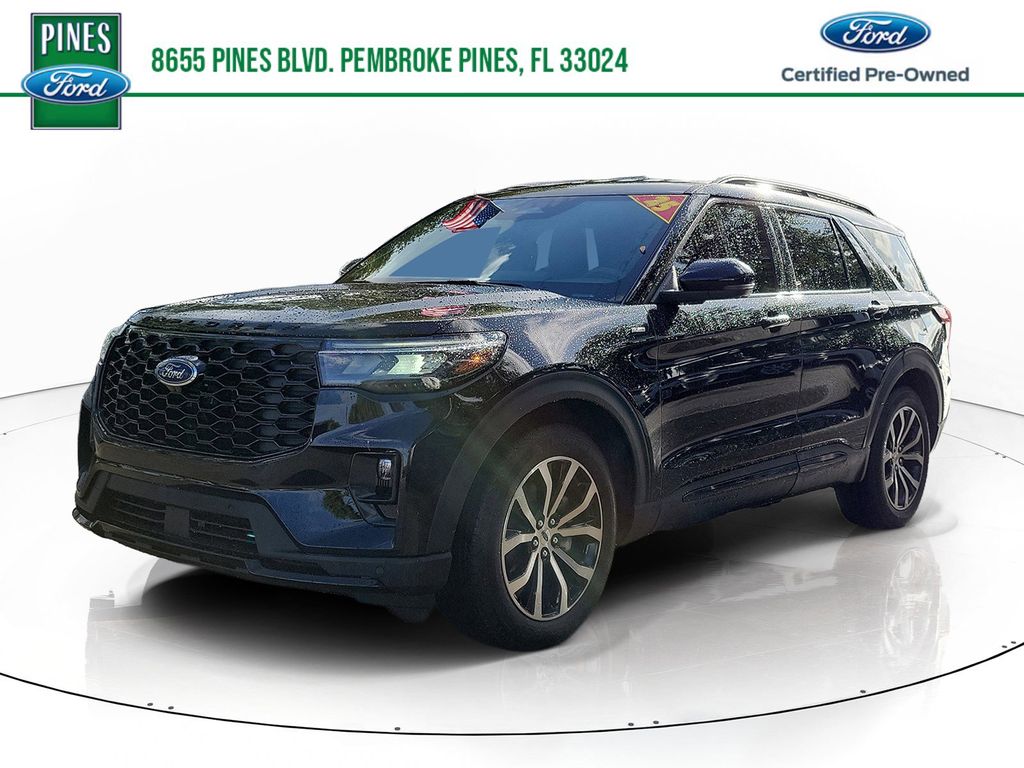 2025 Ford Explorer ST-LINE RWD (PL535)'s photo