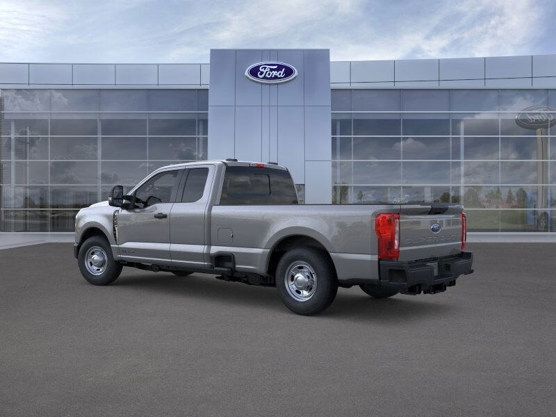 2025 Ford F-250 photo 4