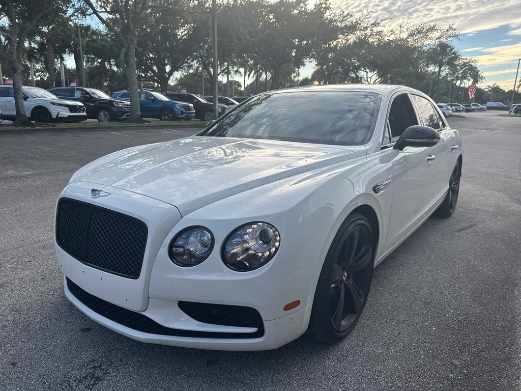 2018 Bentley Flying Spur S's photo