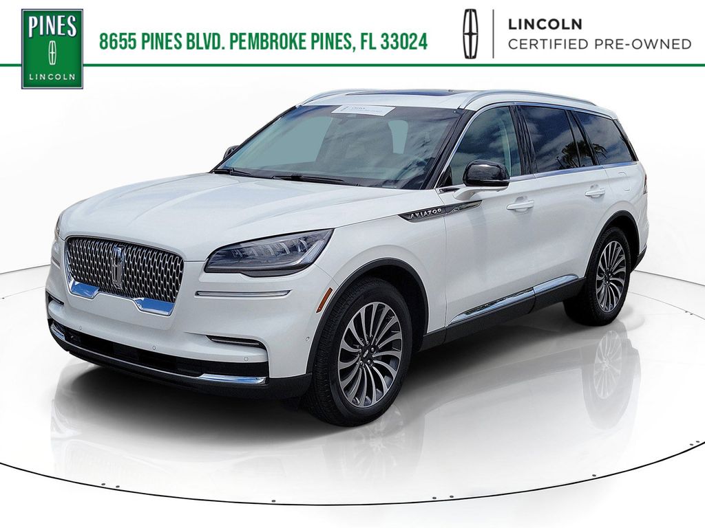 2023 Lincoln Aviator Reserve RWD's photo