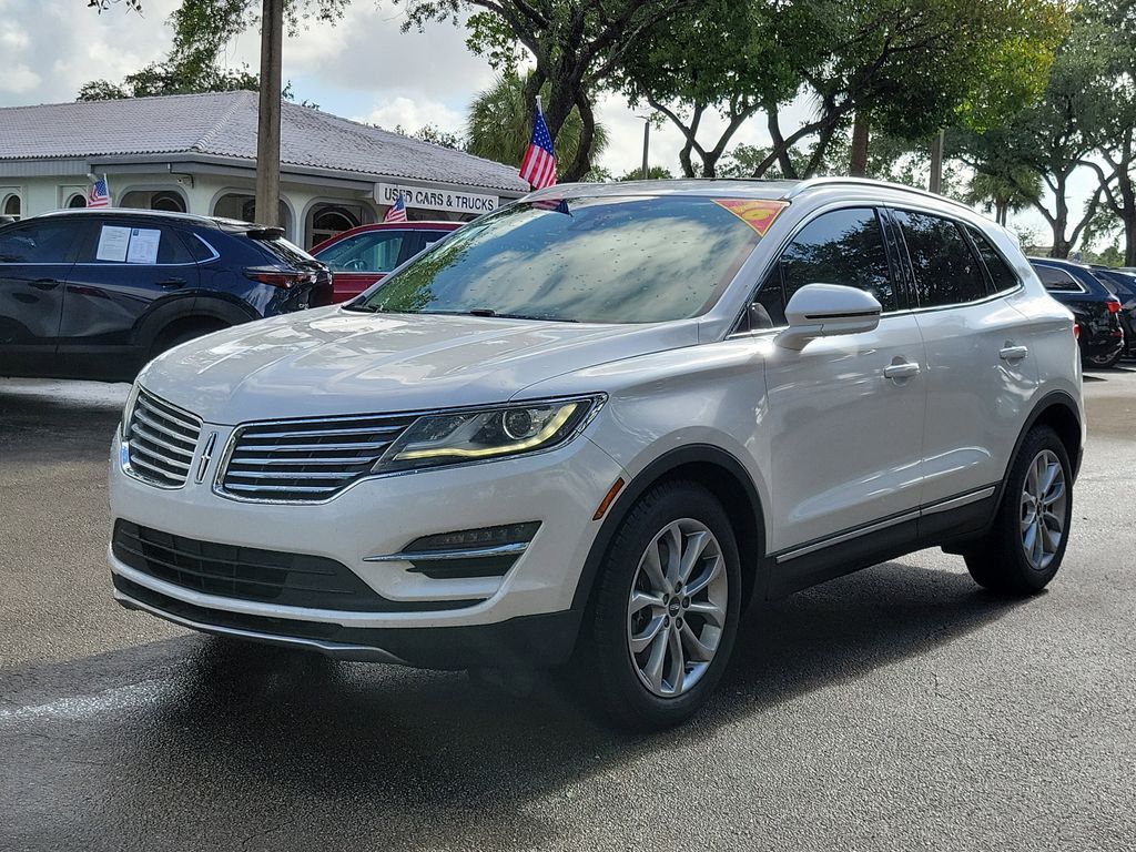 2016 Lincoln MKC Select FWD's photo