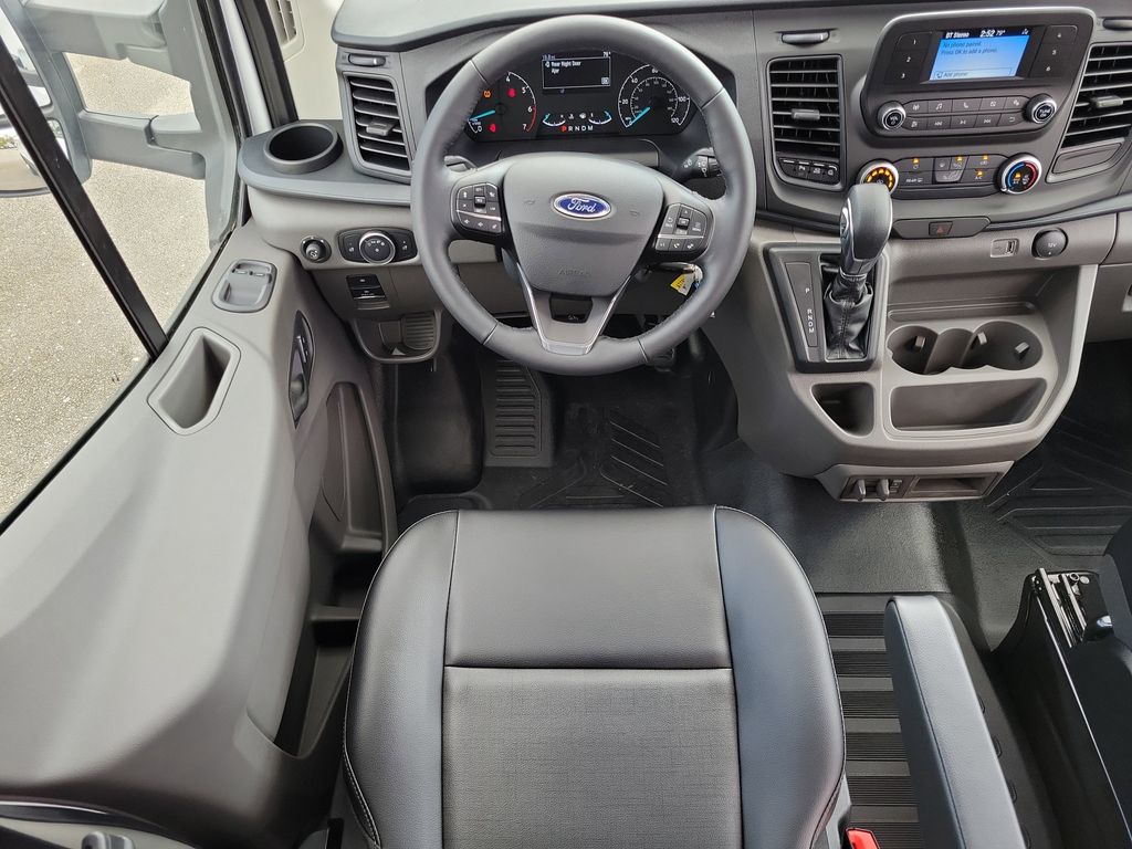 2025 Ford Transit Van Base - Photo 17