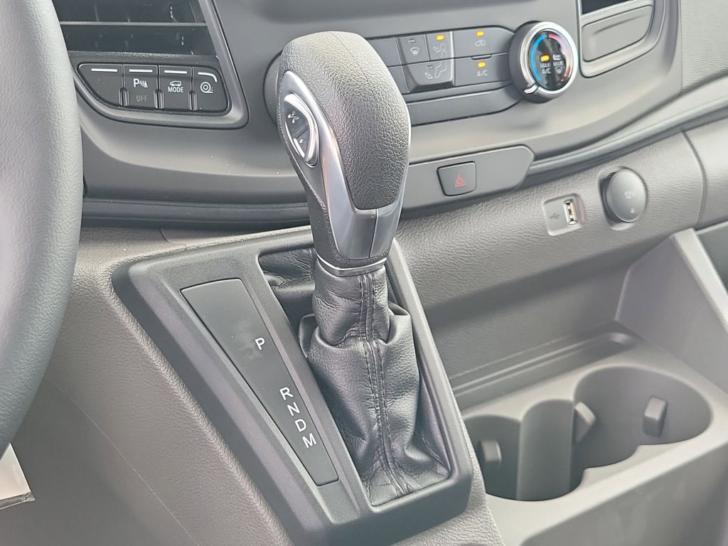 2025 Ford Transit Van Base - Photo 36