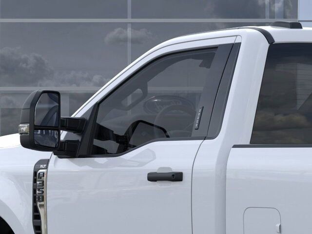 2025 Ford F-350 Super Duty XLT - Photo 20