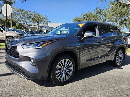 2022 Toyota Highlander Platinum SUV