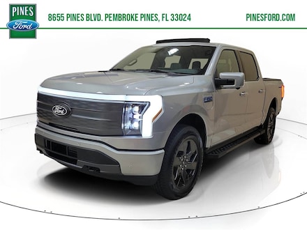 2025 Ford F-150 Lightning Lariat Truck