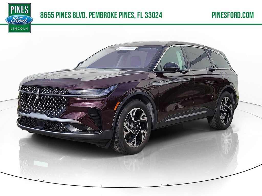 2024 Lincoln Nautilus Premiere AWD's photo