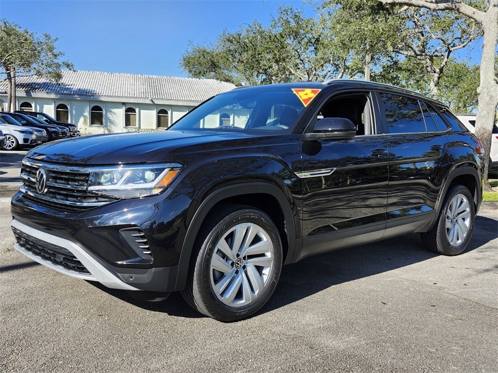2022 Volkswagen Atlas Cross Sport SE w/Tech's photo