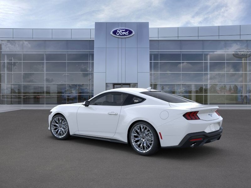 2025 Ford Mustang EcoBoost Premium photo 4
