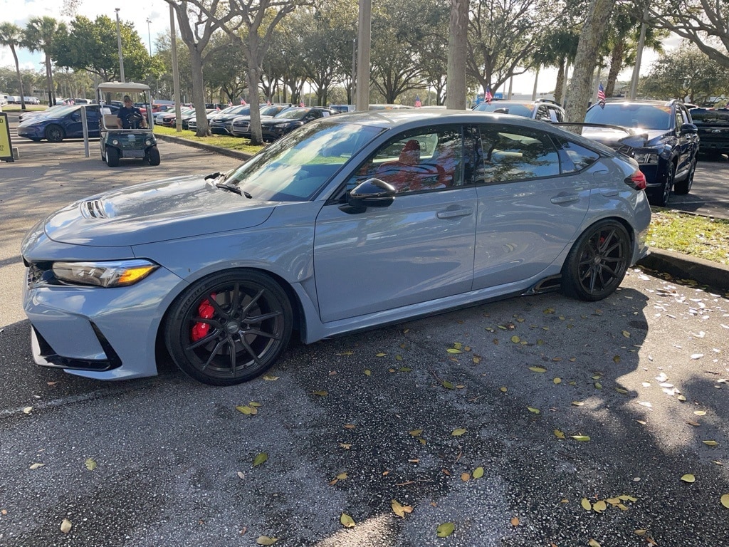 2024 Honda Civic Type R's photo