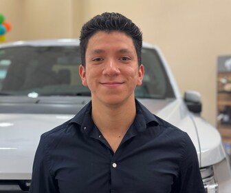 Staff member Sebastian Vasconez from ID_390255