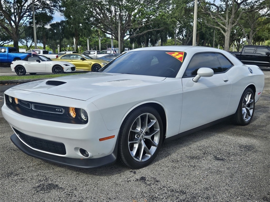 2022 Dodge Challenger GT's photo