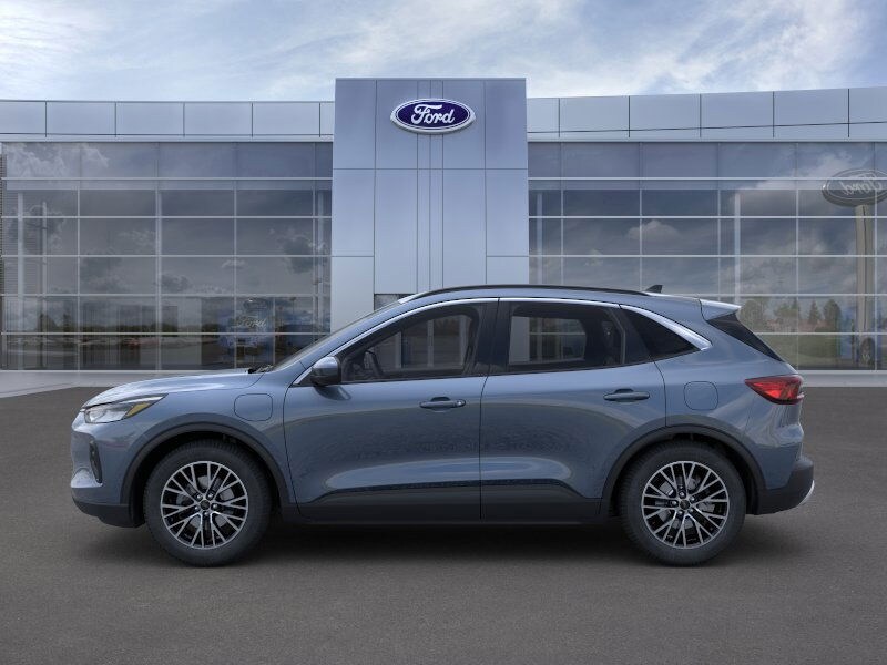 2025 Ford Escape Base photo 3