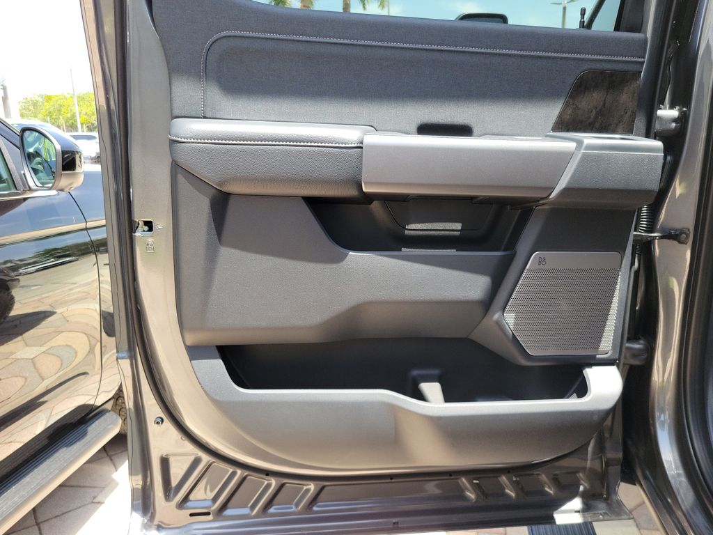 2026 Ford F-250 Super Duty Lariat - Photo 10