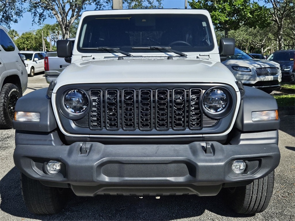 2024 Jeep Wrangler Sport S photo 4